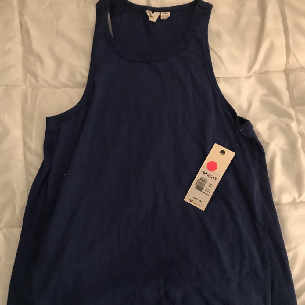 ROXY tank NWT